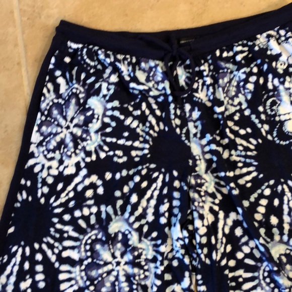 NWOT Simply Vera cotton capris - Picture 2 of 3